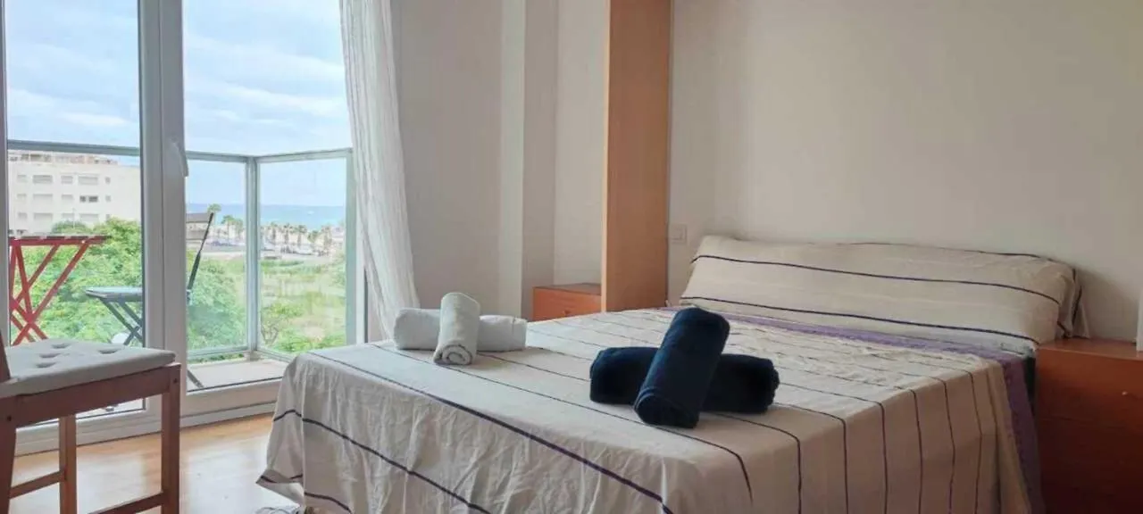 Apartamento En Primera Linea De Mar Con Piscina Apartment Cubelles
