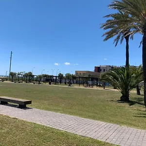 5 Personas Frente Al Mar Con Piscina Y Parking Apartamento